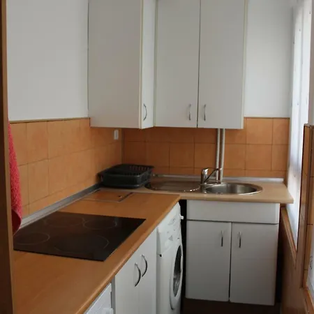 Apartment Piso Al Lado De La Plaza Herradores